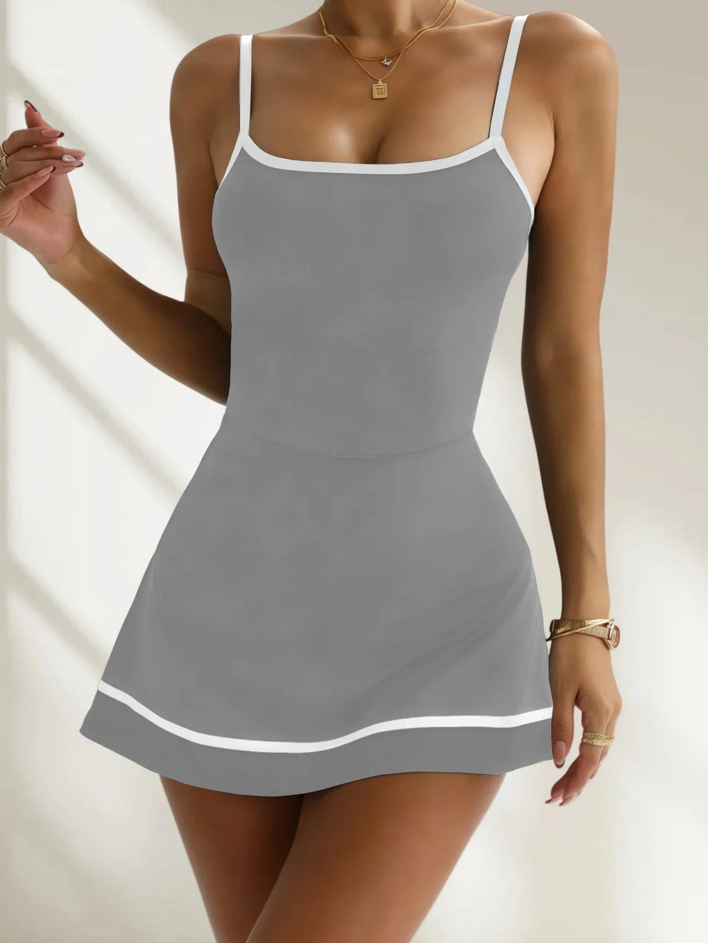 Women's color blocked tennis short skirt